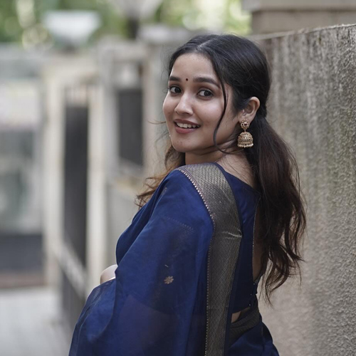 Anikha Surendran - NEEK